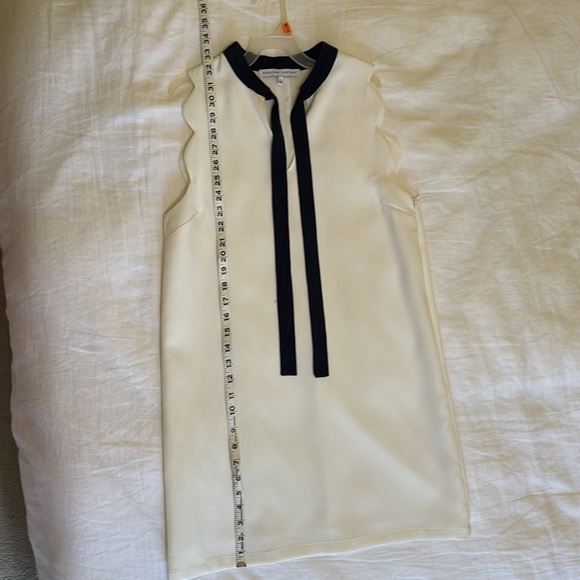 Modcloth English Factory white shift dress navy bow tie scalloped sleeves - Picture 5 of 6